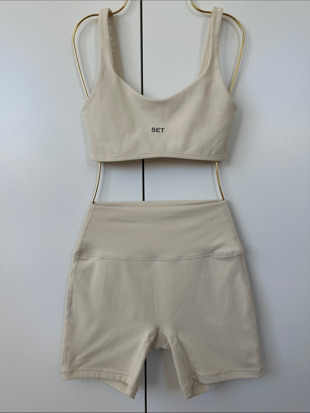 SET Active Luxform Aimee Bra and Bike Shorts Set, Crema, Size S